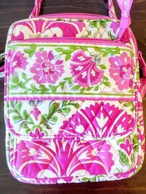 Vera Bradley Mini Hipster Crossbody Julep Tulip Adjustable Strap 5 Pocket Pink